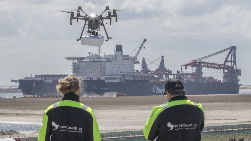 Droneq_front